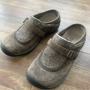 Merrell Encore Sidestep Shoe - Stone